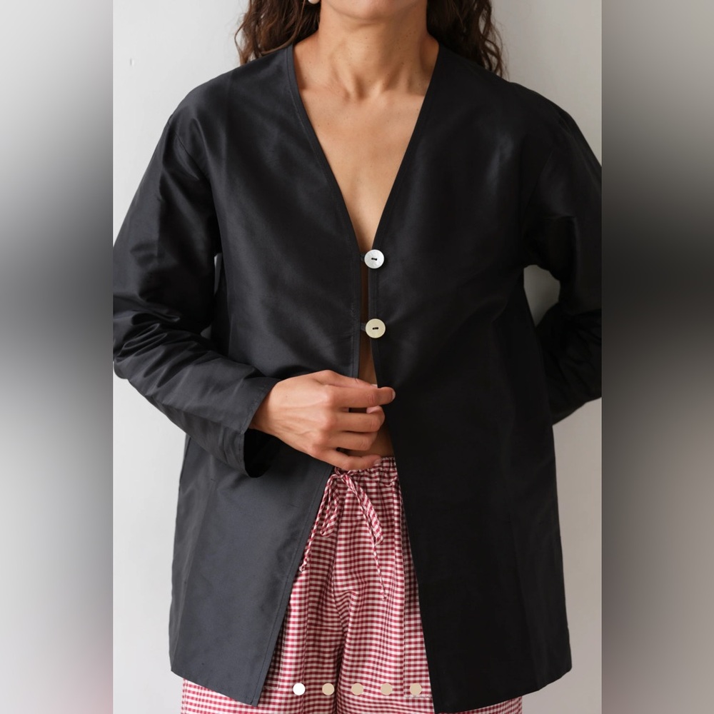Donni The Taffeta Split Top
